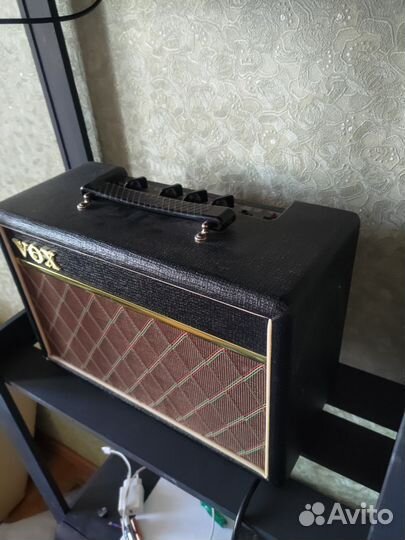 Гитарный комбоусилитель vox pathfinder 10