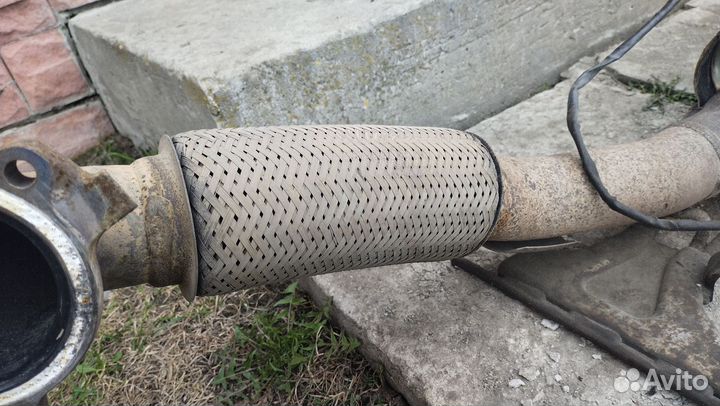 Часть глушителя без катализатора Volvo xc90