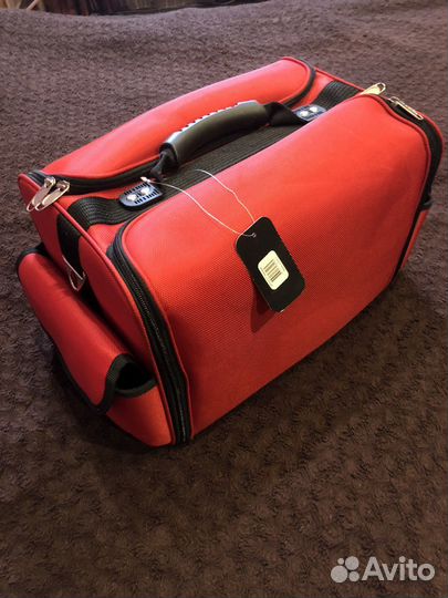 Чемодан для мастера маникюра