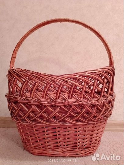 Корзина плетеная большая