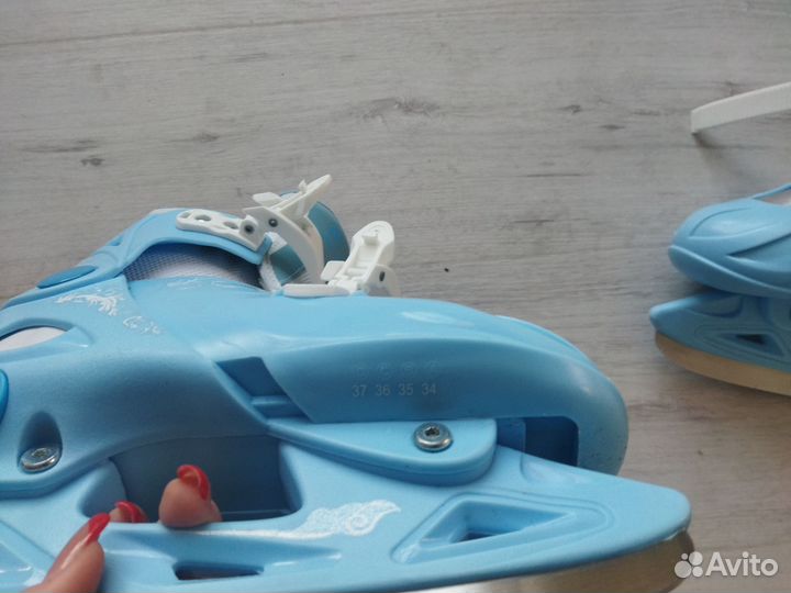 Коньки хоккейные 34-37