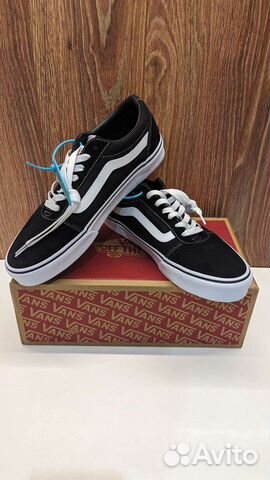 Vans Ward Active