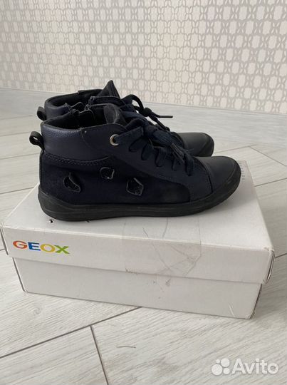 Демисезонные ботинки для девочки 31 размер geox