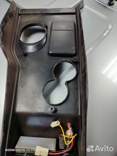 Консоль кпп нива 21214