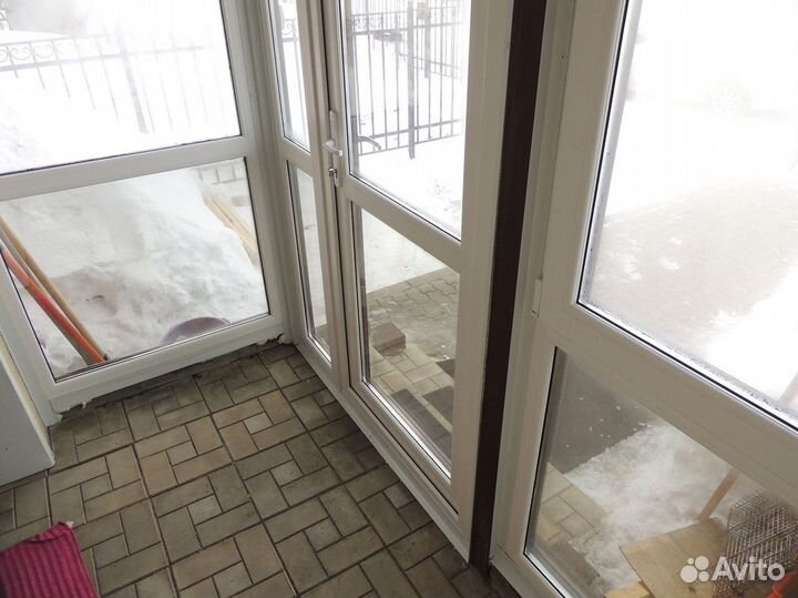 Дверь на балкон