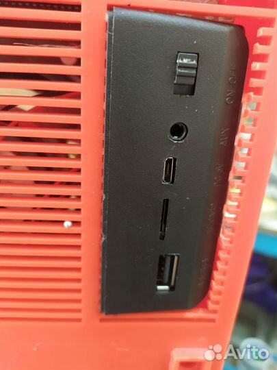 Радиоточ Блютуз колонка