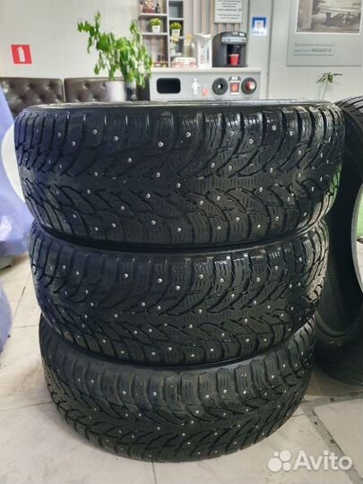 Nokian Tyres Hakkapeliitta 9 SUV 235/55 R19 105T