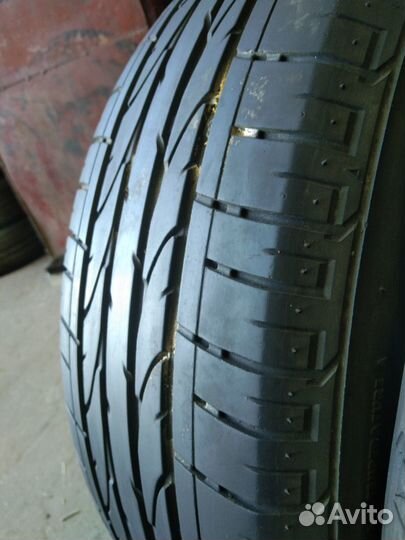 Bridgestone Dueler H/P Sport 215/65 R17