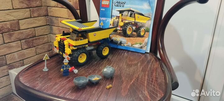 Lego 4202 карьерный самосвал