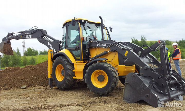 Аренда экскаватора погрузчика. Ковш гидромолот