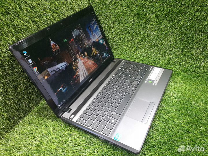 Acer / Core i7 8 потоков / 16 Gb DDR3 / SSD + HDD