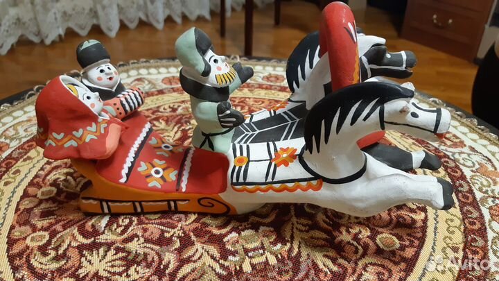 Каргопольская игрушка - тройка