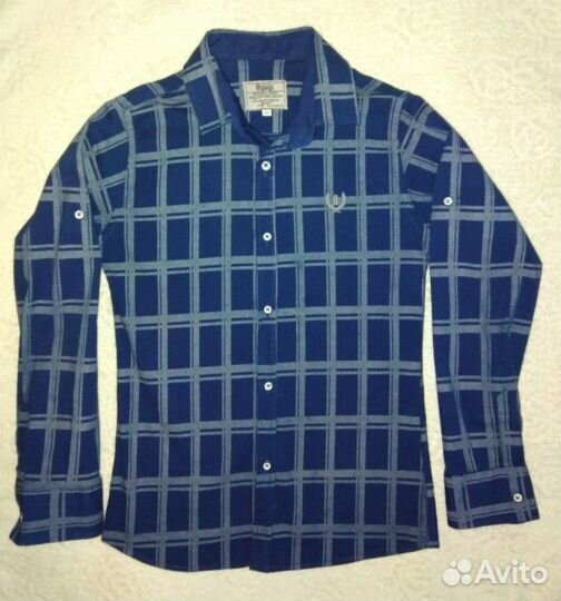 Рубашки много, на любой случай