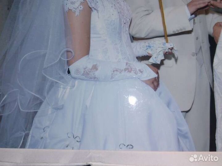 Платье свадебное
