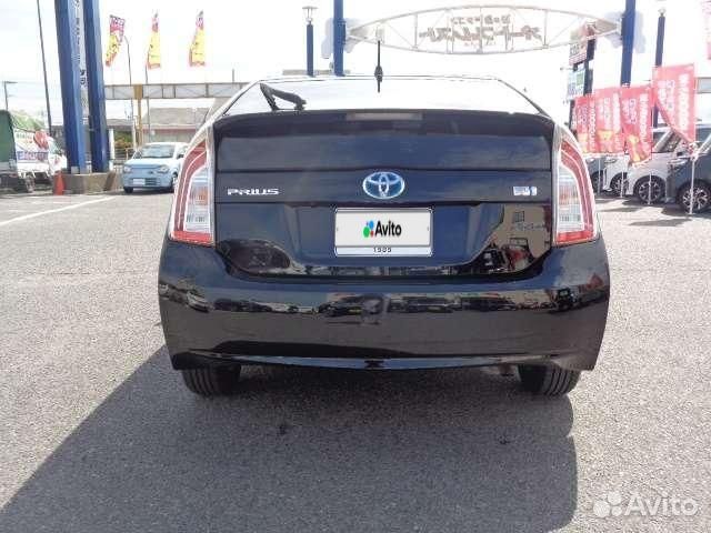 Toyota Prius 1.8 AT, 2015, 86 585 км