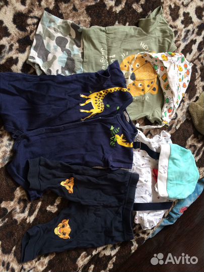 Вещи на мальчика до года