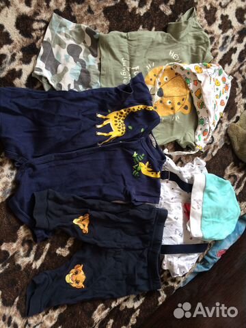 Вещи на мальчика до года