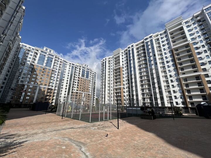 2-к. квартира, 48 м², 12/18 эт.