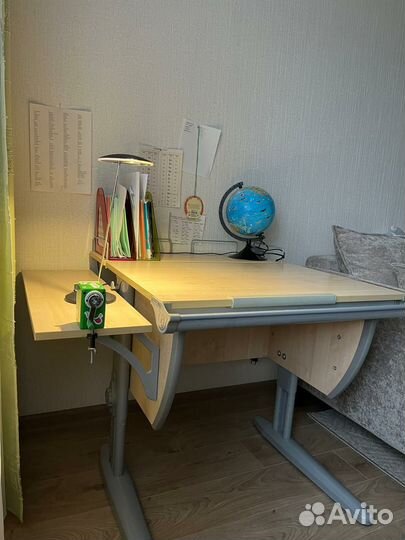 Растущая парта и стул дэми