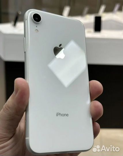 iPhone Xr, 64 ГБ