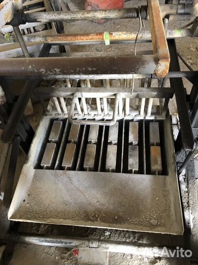 Станок для производства блоков