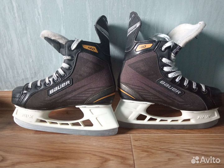 Хоккейные коньки bauer supreme 140