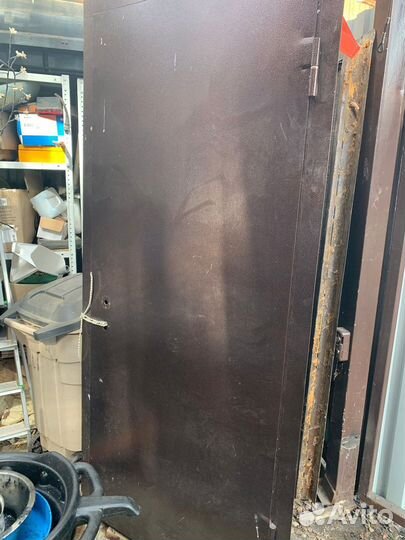 Дверь металлическая