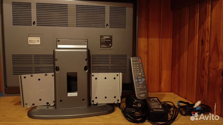 Теевпзор Hitachi бу нужен ремонт