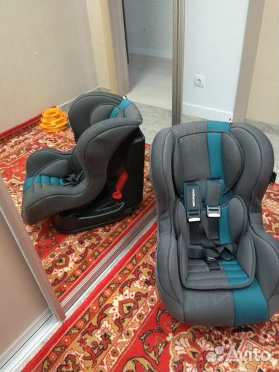 Автомобильное детское кресло