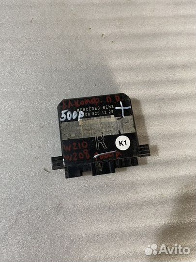 Блок управления дверью Mercedes-Benz W210/W208