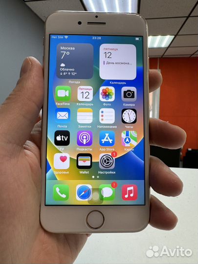 iPhone 8, 64 ГБ