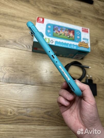 Nintendo switch lite 32gb