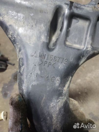 Воздухозаборник Mitsubishi Galant 9