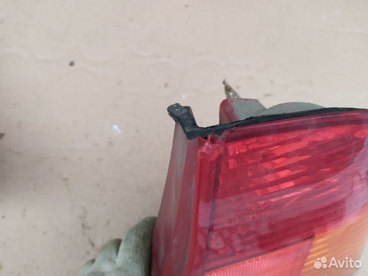 Фонарь Форд Фокус 1