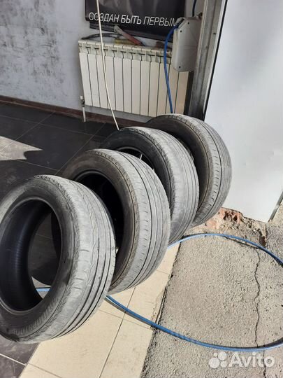 Bridgestone Turanza T001 225/55 R17