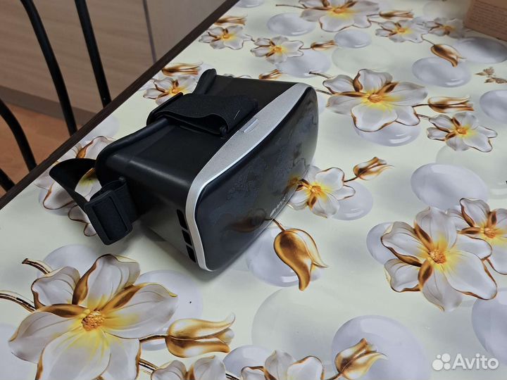 Виртуальные очки hiper VRW