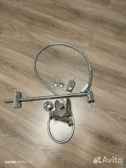 Смеситель для ванны с душем