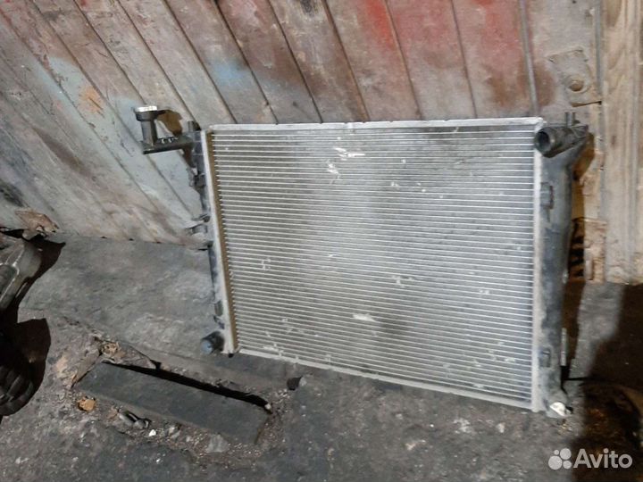Радиатор Охлаждения Киа Сид 1 оригинал