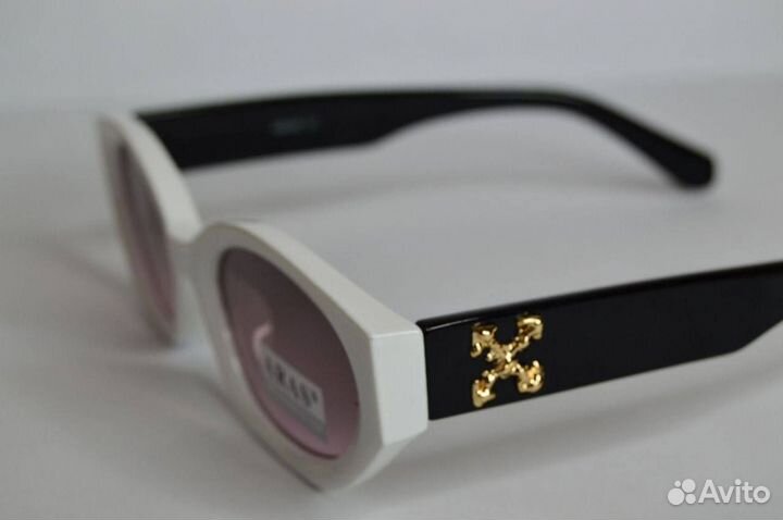 Солнцезащитные очки