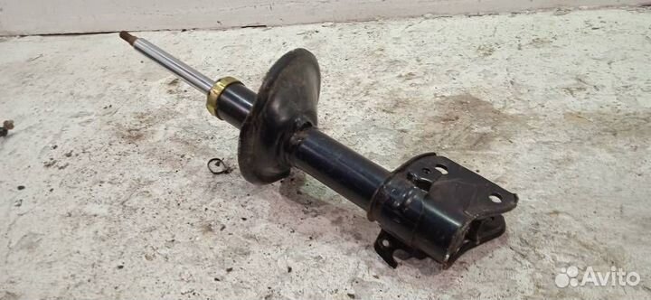 Амортизатор передний