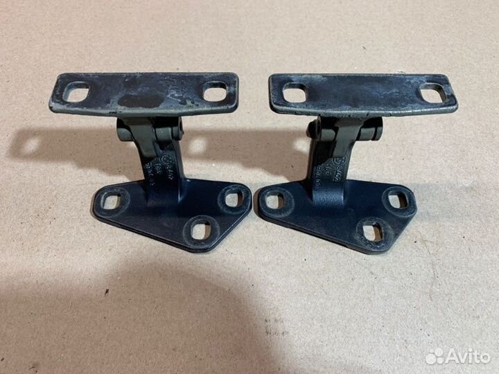 Петля багажника Bmw X5 E53 LCI M54B30 2004