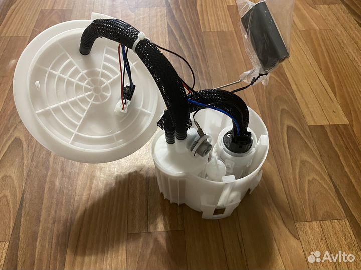 Модуль топливного насоса на Opel Astra H