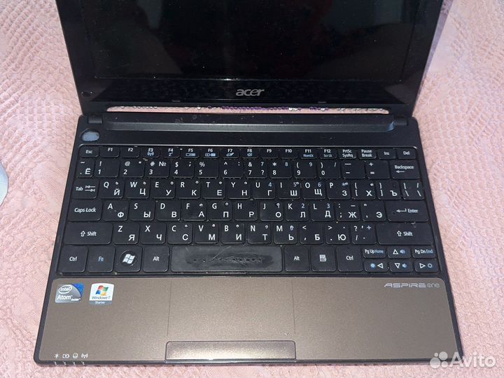 Нетбук acer Aspire one