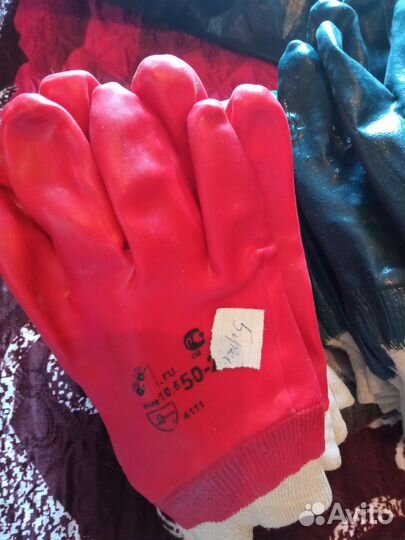 Перчатки резиновые
