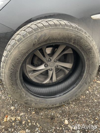 Landsail Ice Star IS37 225/60 R17 103T