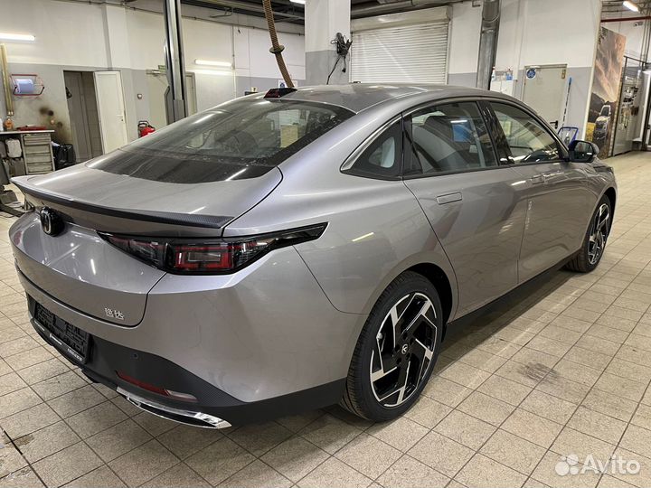 Changan Lamore 1.5 AMT, 2023