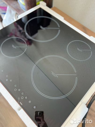 Варочная панель midea