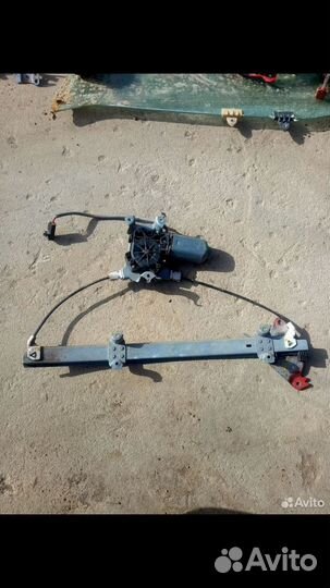 Стеклоподъемники правый