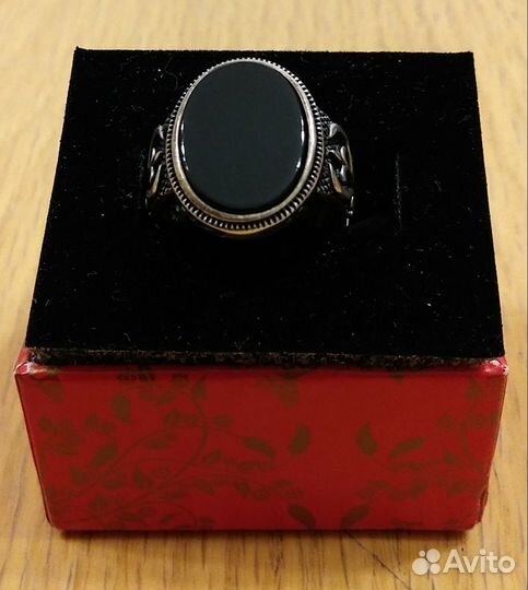 Серебряное кольцо с ониксом, Турция