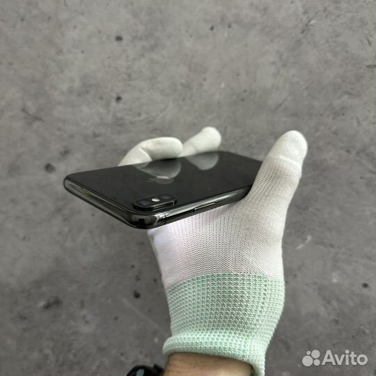 iPhone X, 256 ГБ